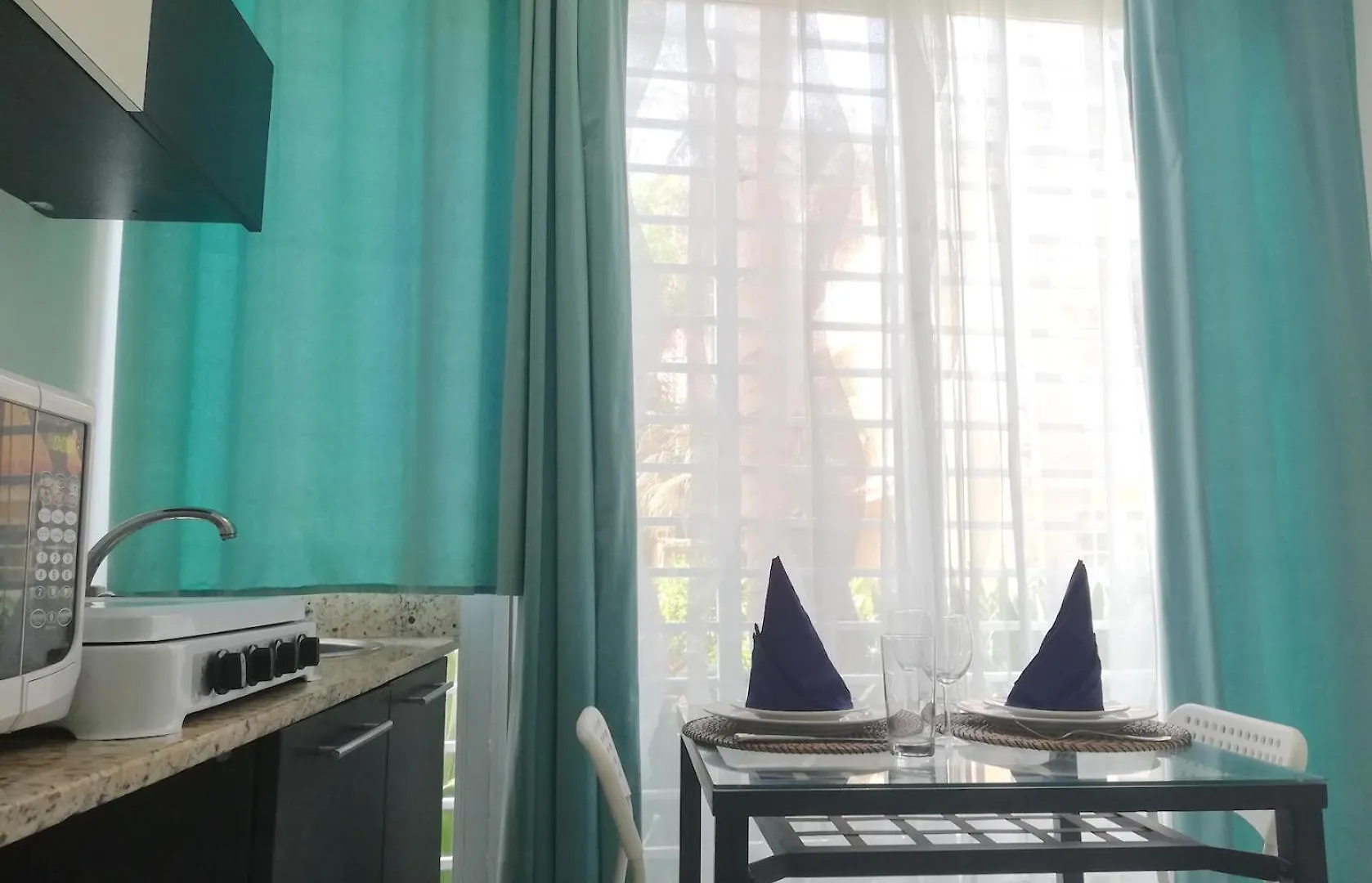 Sol Caribe Suites - Playa Los Corales - Beach Club, Wifi, Swimming Pool Punta Cana Hotel