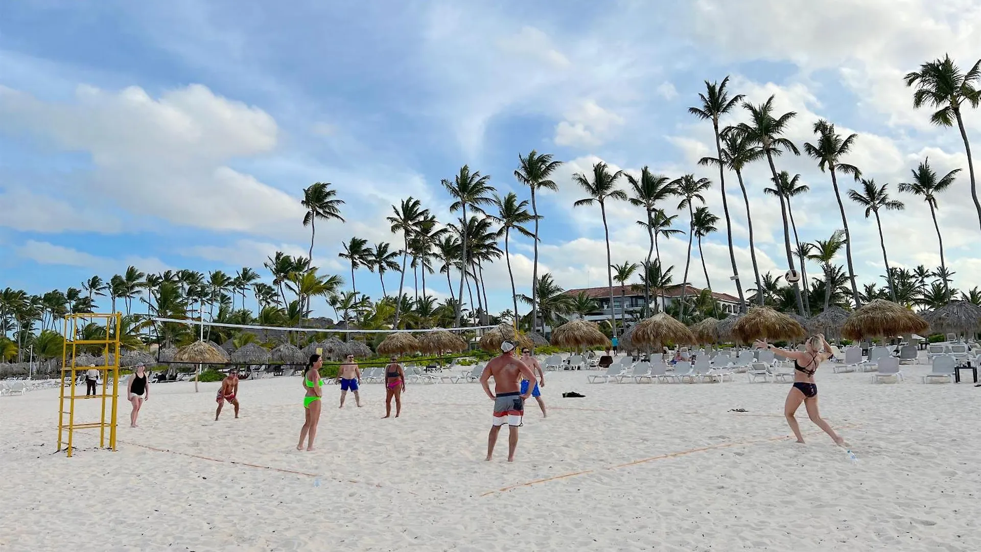 Sol Caribe Suites - Playa Los Corales - Beach Club, Wifi, Swimming Pool Punta Cana Hotel