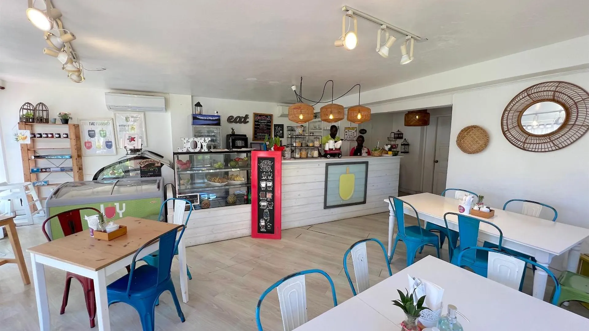 Hotel Sol Caribe Suites - Playa Los Corales - Beach Club, Wifi, Swimming Pool Punta Cana