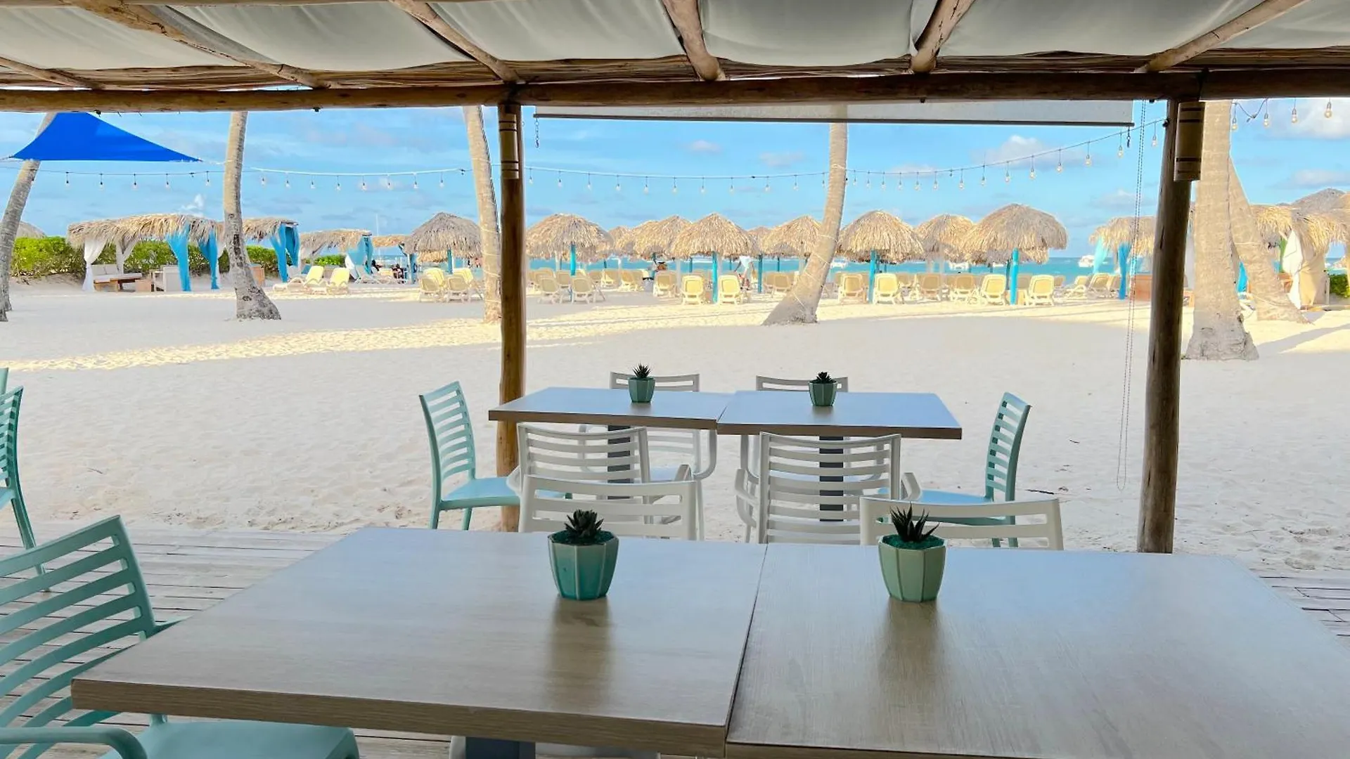 Sol Caribe Suites - Playa Los Corales - Beach Club, Wifi, Swimming Pool Punta Cana