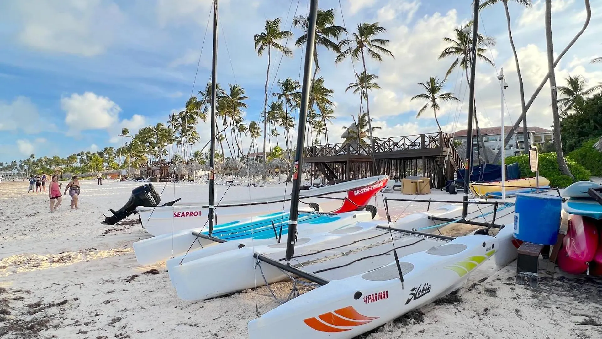 Sol Caribe Suites - Playa Los Corales - Beach Club, Wifi, Swimming Pool Punta Cana Hotel
